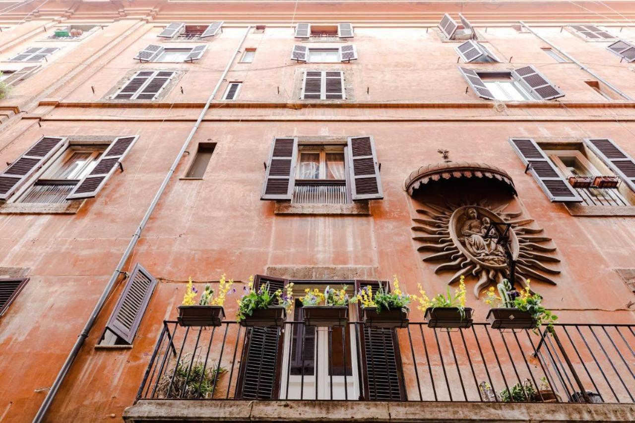 Campo Dei Fiori Love Charming Рим Экстерьер фото